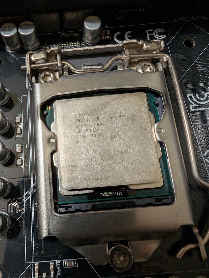 Asus Sabertooth Z77 + i5-2500K + 14GB DDR3 | LGA1155 Retro Gaming Bundle w/ I/O - Image 2 of 4