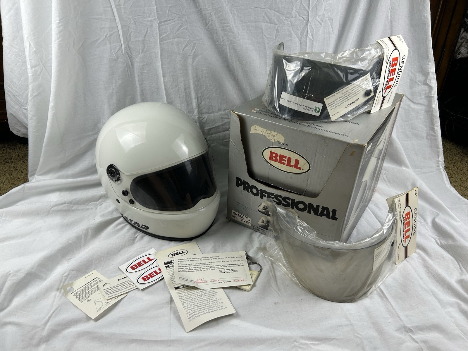 1980 BELL STAR LTD Motorcycle Helmet White Size 7 7/8&rdquo; Bel
