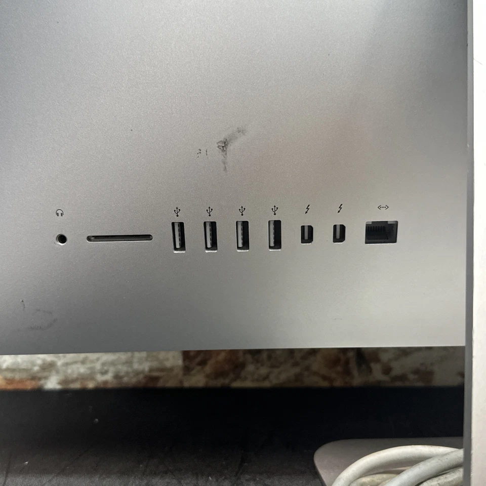 Apple iMac Slim Unibody 21.5” A1418 i3.3225 3.3GHz 4GB Ram 256GB SSD. READ. - Image 4 of 4