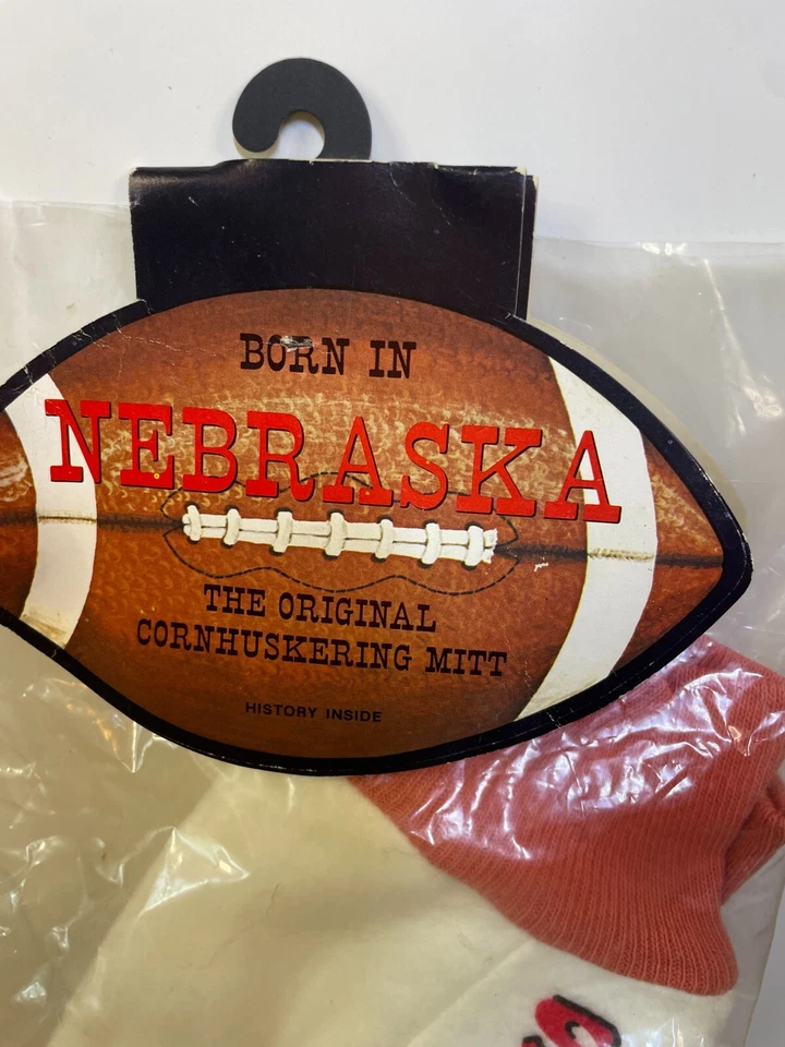 Vintage Nebraska Huskers Original Cornhuskering Mitt Gloves One Pair Football - Image 2 of 4