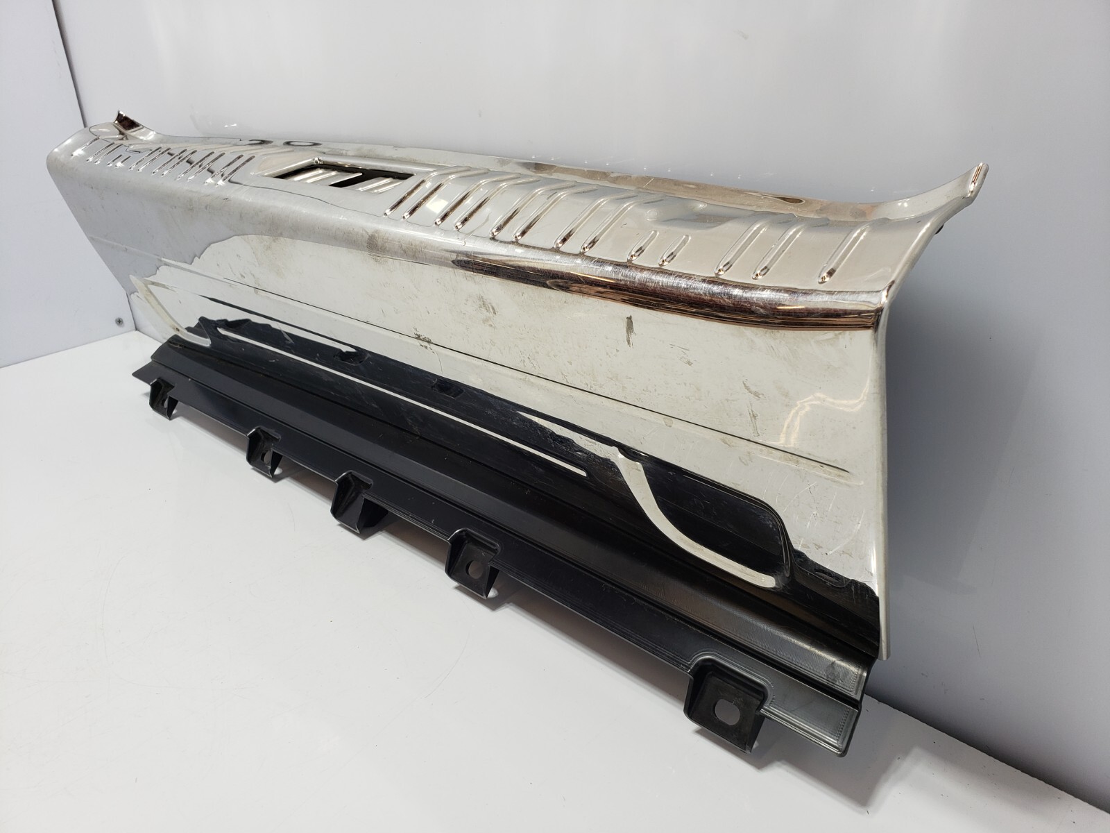 ✅ 10-14 OEM Rolls Royce Ghost RR4 Rear Trunk Loading Sill Cover Trim Panel NOTE*