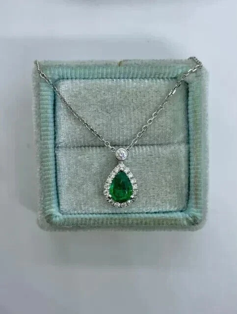 Ожерелье с подвеской в виде груши с имитацией зеленого изумруда гало покрытие белым золотом 14 карат 2 карата - Изображение 2 из 4