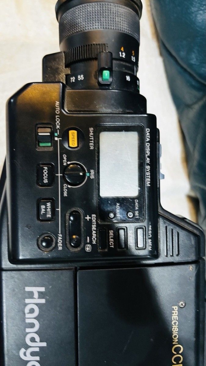 Sony Video 8 Handycam Pro Ccd-v9 /v90 Instruction Manual for