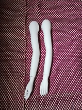 Coppia Braccia Donna Manichino Posizione 2