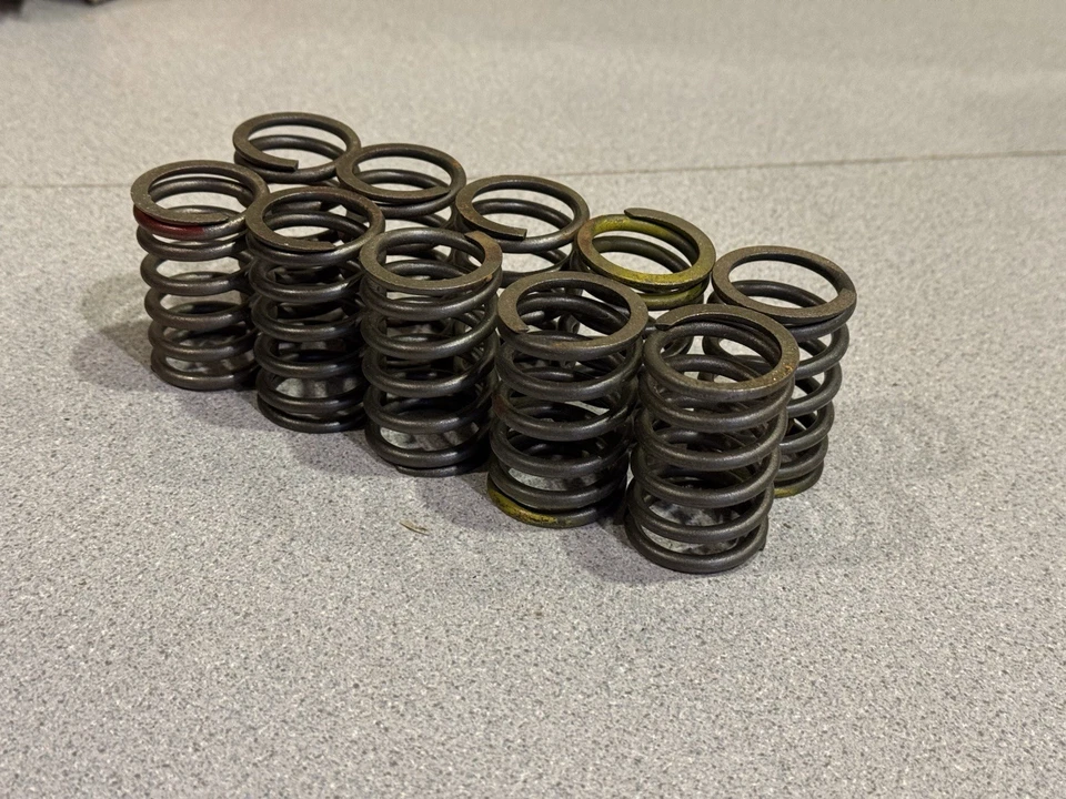 Nissan 720 1980-1986 2,5 L diésel resortes de válvula (10) NOS 13203-T7200 Foto 3 de 3