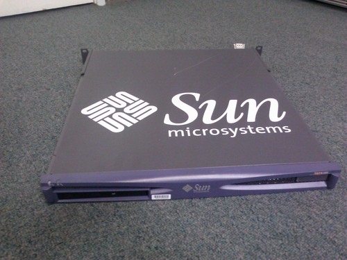 SUN Microsystems Netra120 Server (E-4) - Photo 1/8