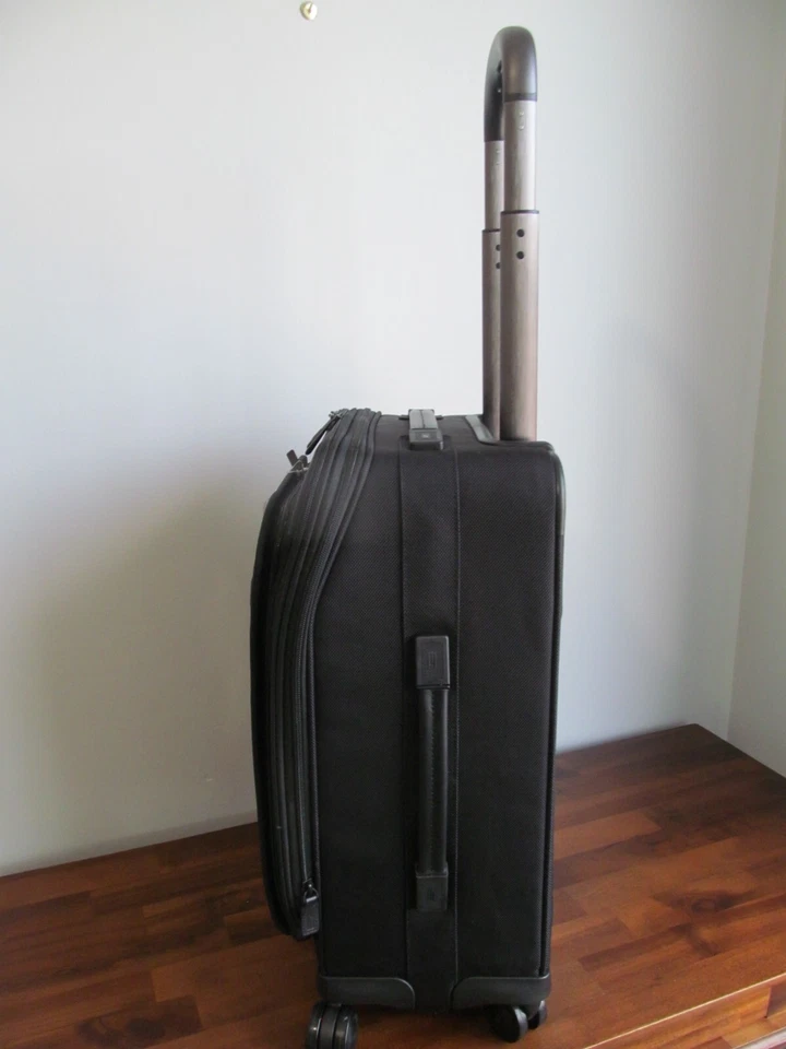 Hartmann Global Conjunto de Equipaje de Mano y Portátil Calzoncillo de Hombro-Puerto de Carga USB-NUEVO CON ETIQUETAS Foto 4 de 4