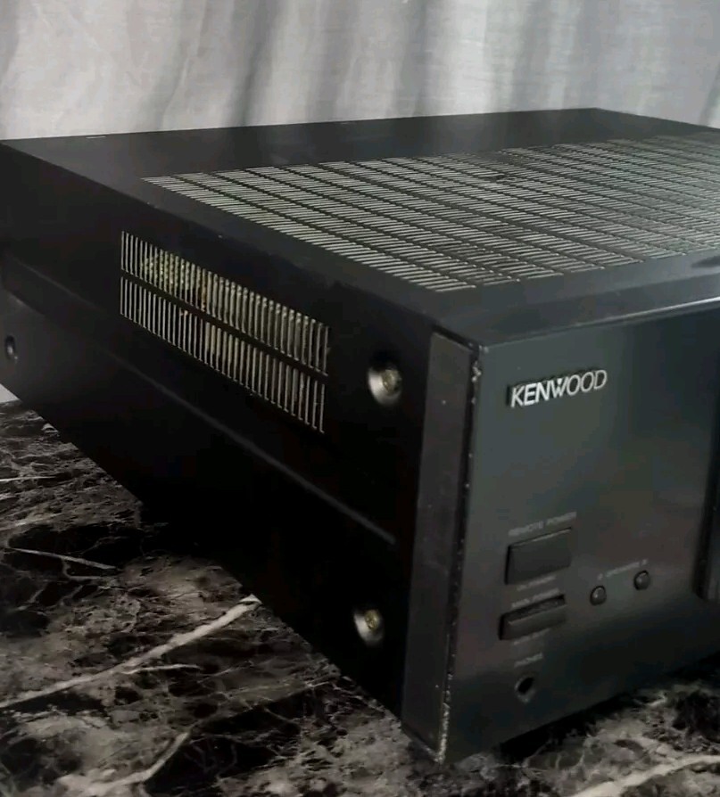 Kenwood KR-V7080 Audio Video Surround Sound Receiver Works