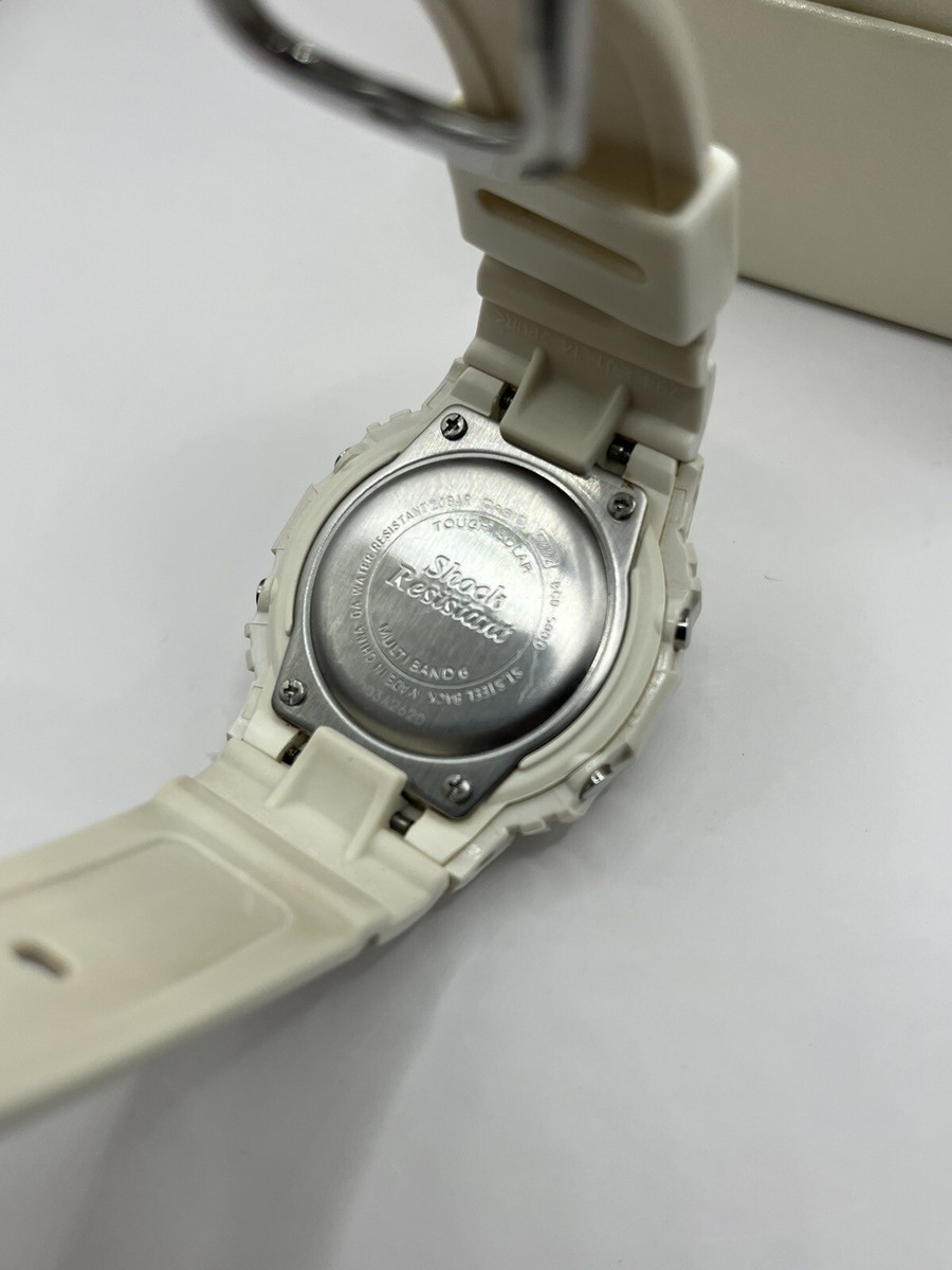 Casio BABY-G BGD-5000-7JF White Case and Strap Women's Casio BABY-G BGD-5000-7JF White Case and Strap Women's