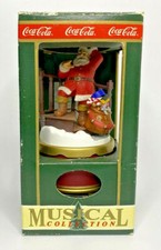 1995 Coca-Cola "When Friends Drop In" Musical Collection Music Box U72 2066