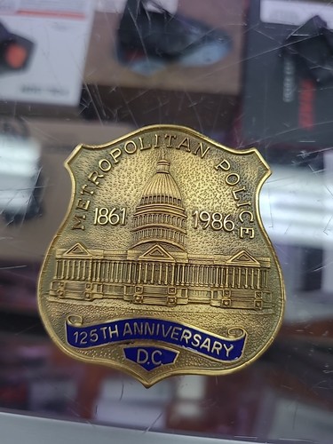 D.C. Metropolitan 125th Anniversary 1986 Badge
