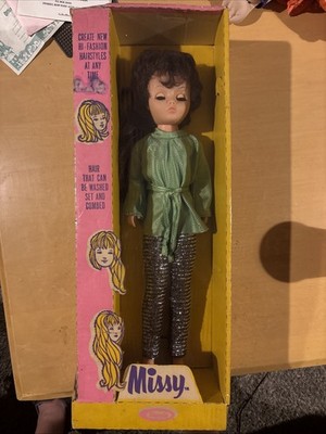 Vintage Uneeda Doll Missy IN BOX this is a 20  tall doll.  READ