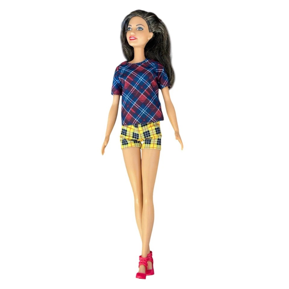 Muñecas Barbie Mattel FJB10 2016 Chef FXN99 2016 Falda Cuadros K06HF 2015 Lote Raro Foto 4 de 4