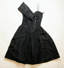 Vintage ‘80s Jessica McClintock “ Gunne Sax” Dress One Shoulder Black Sz 9-10