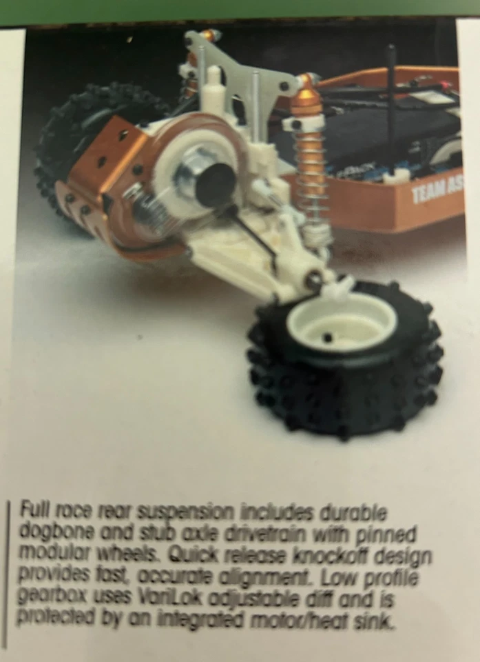 Team Associated RC10 Classic Kit 6001!!! NIB!! WOW 🤩⚡️🏁 - Image 3 of 4