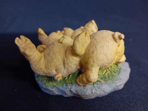 Russ Truffles Pig Family Ornament Resin Collectible Figures. 14397. 4" Wide. GC - Picture 4 of 6