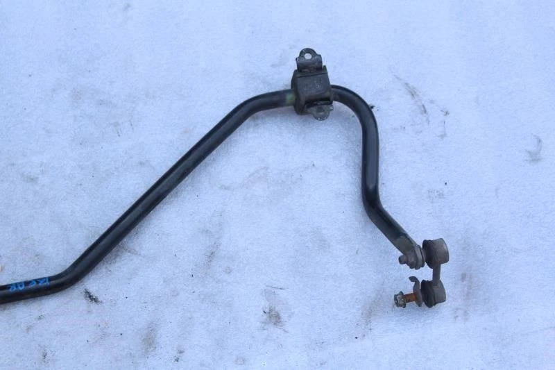 Barra estabilizadora trasera Lexus SC400 1998 Foto 3 de 4