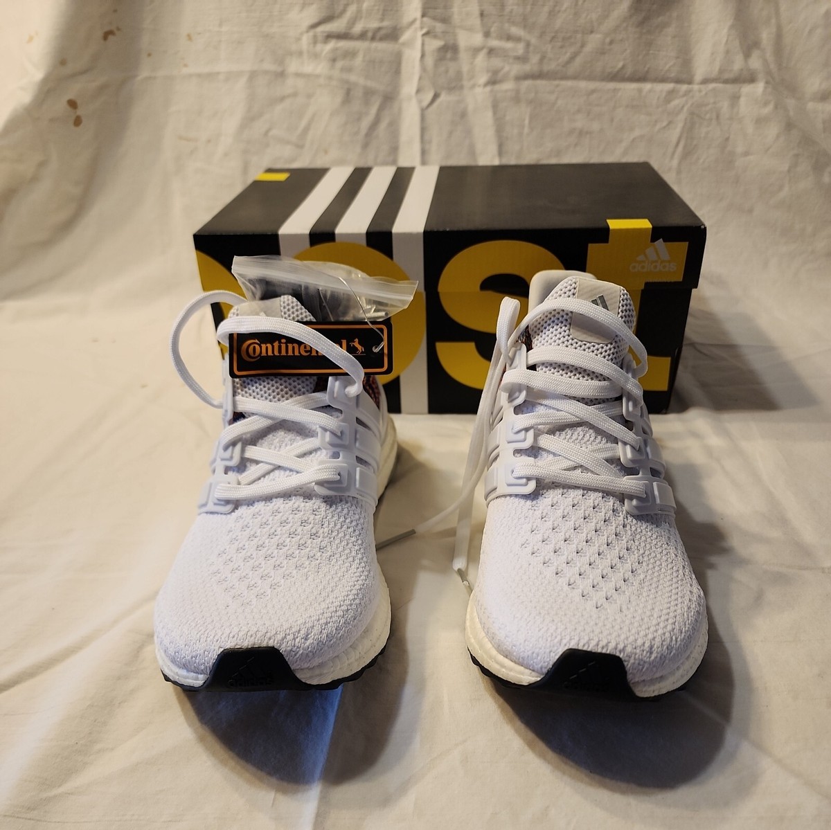 adidas gazelle silver green womens Tie-Dye Breeze Adidas Ultraboost Football