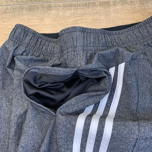 Adidas Mens Athletic Shorts Size Large Gray/White 9” 100% Poly 100% Flawless B6 - Picture 17 of 24