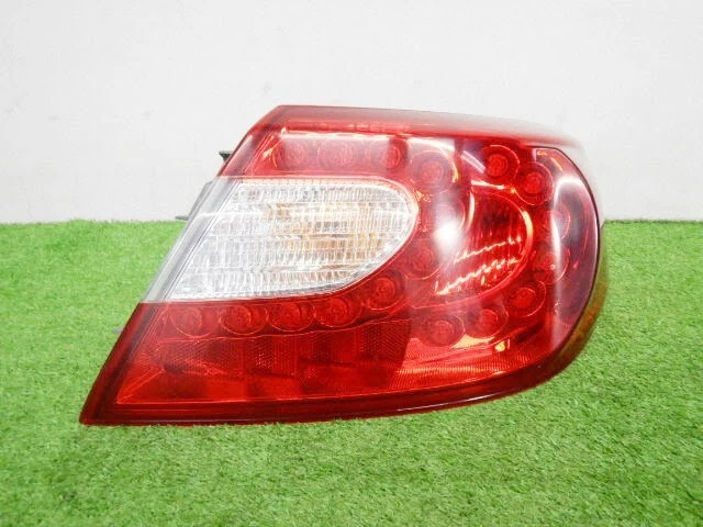 Luces traseras Nissan FUGA Y51 Infiniti M37 M56 26550-1ME0A OEM Foto 3 de 4