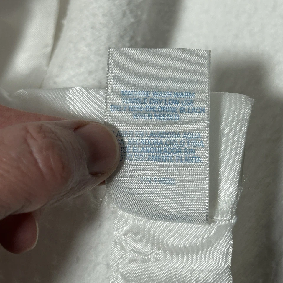 Cobertor de berço vintage Carters 100% algodão e cetim acabamento branco 36” X 50” - Imagem 3 de 4