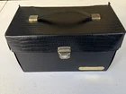 Vintage Nintendo NES Game Storage Case 10 Cartridge Holder Carry Box Official