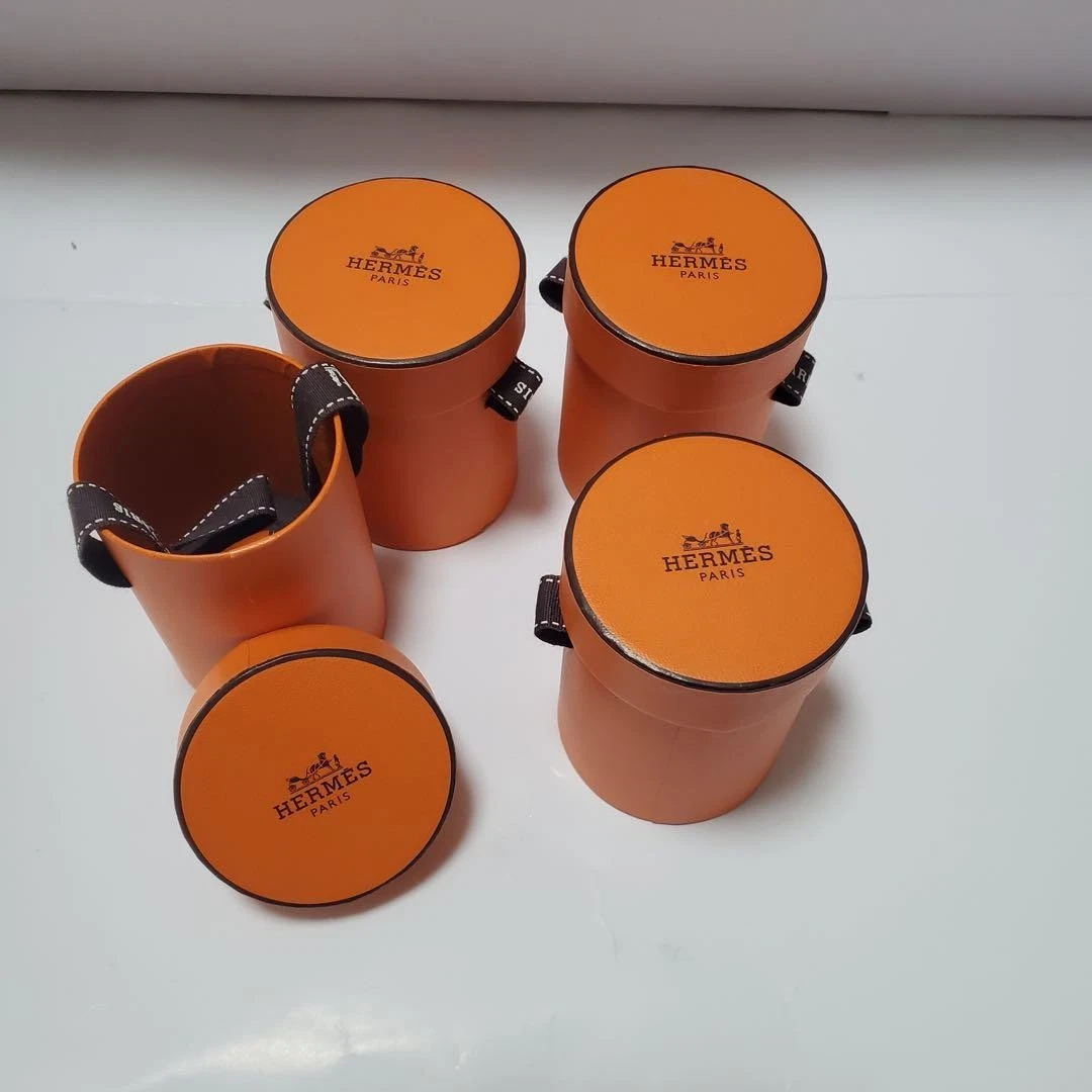 HERMÈS Medium Gift Boxes Just Listed 2026