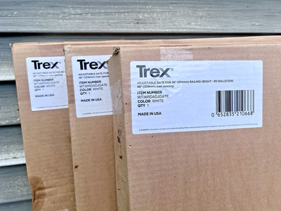Trex Signature Adjustable Aluminum Gate 36'' x 48'' White   New in Box   USA