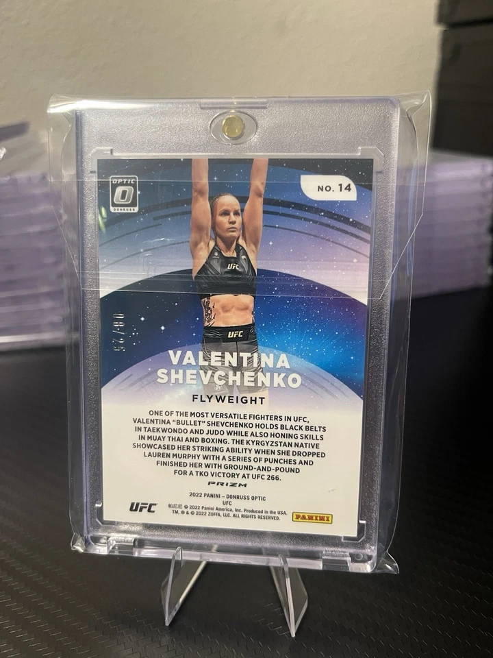 2022 Panini Donruss Optic UFC Star Gazing Валентина Шевченко /25 - Изображение 2 из 2