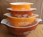 Vintage Pyrex Autumn Harvest Wheat 4 Pc Cinderella Nesting Bowl Set 441-444
