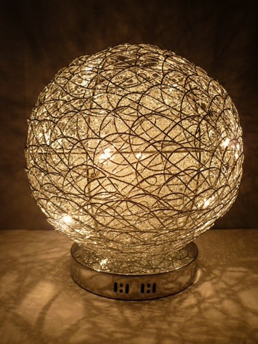 Moderne Halogen Tischleuchte Alissa Alu-Drahtgeflecht Kugelleuchten Tischlampe - Bild 2 von 15