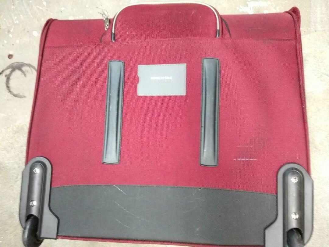 Cole Luggage Burgundy Reaction Wheeled Garment Bag Suitcase eBay