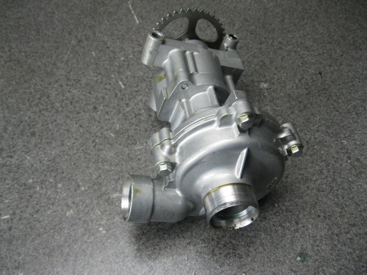10 Yamaha YZF R1 Oil Pump 34J eBay