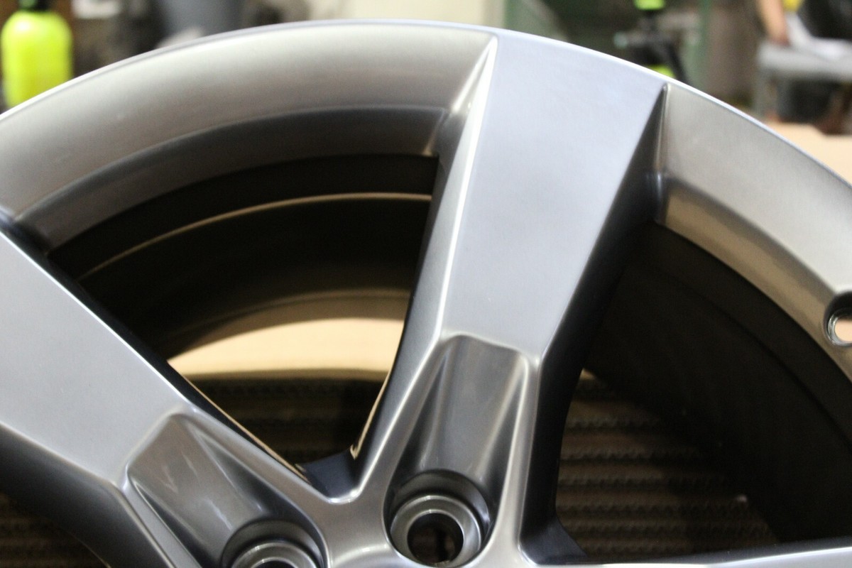 りん出品 10 11 12 CAMARO OEM WHEEL RIM REAR 20X9 20