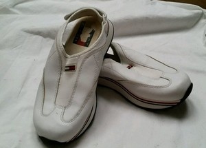 tommy hilfiger velcro shoes