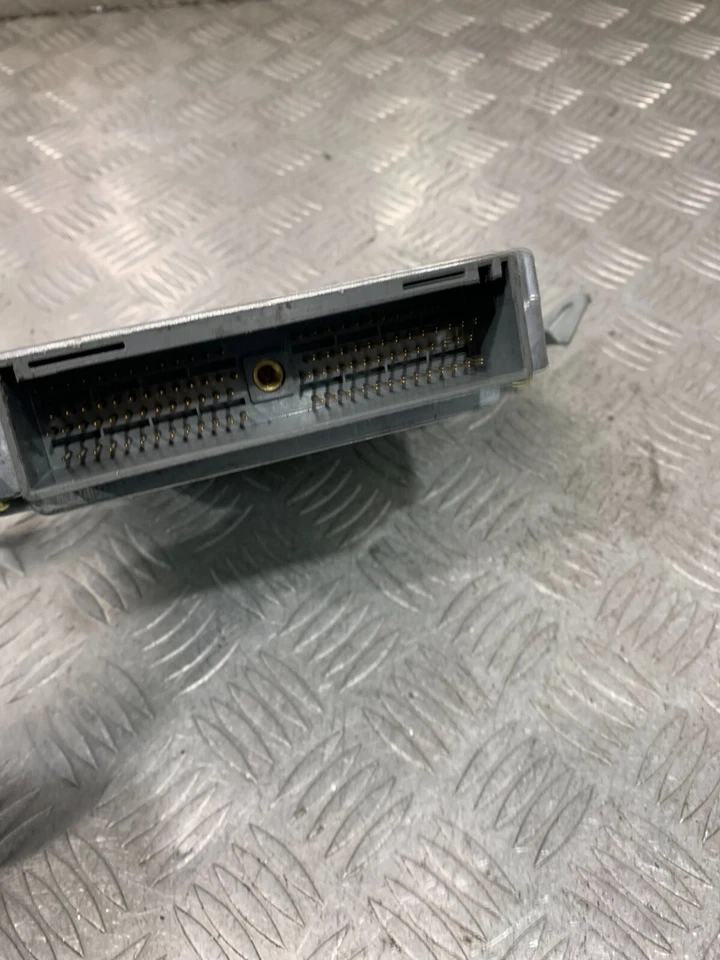 Unidad de módulo de control de motor diésel Mazda 6 2.0 2005 ecu 2758006242 #2 Foto 3 de 4