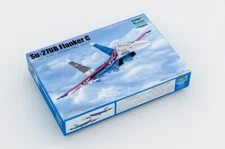 Trumpeter 3916 Russian SU-27UB Flanker C 1/144 Scale Plastic Model Kit