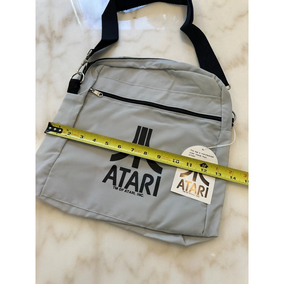Vintage Atari Crossbody Bag - Deadstock, Mint Condition Foto 3 de 4