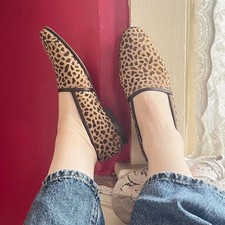 Vintage 1980s 1990s Calf Hair Tan Leopard Animal Print Leather Flats Size 8.5