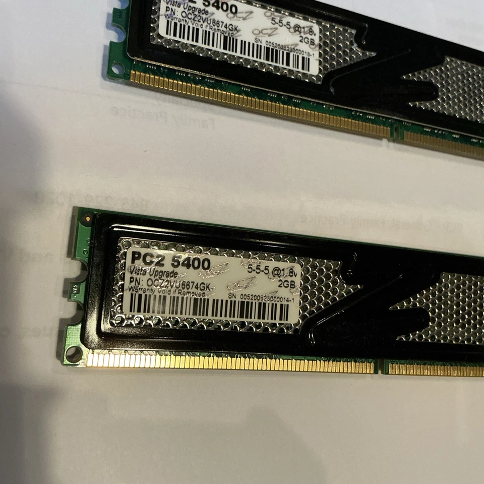OCZ 4GB (2 x 2GB) DDR2 800MHz Memory/PC2-5400/Gold Series/CL4/5-5-5 @1.8V - Image 4 of 4