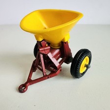 Vintage Britains Farm Toys 1:32 Vicon Manure Muck Spreader Diecast Model