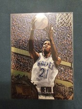 Kevin Garnett 1996 Fleer Metal - Rookie Card #167 1995-96 Minnesota Timberwolves. rookie card picture