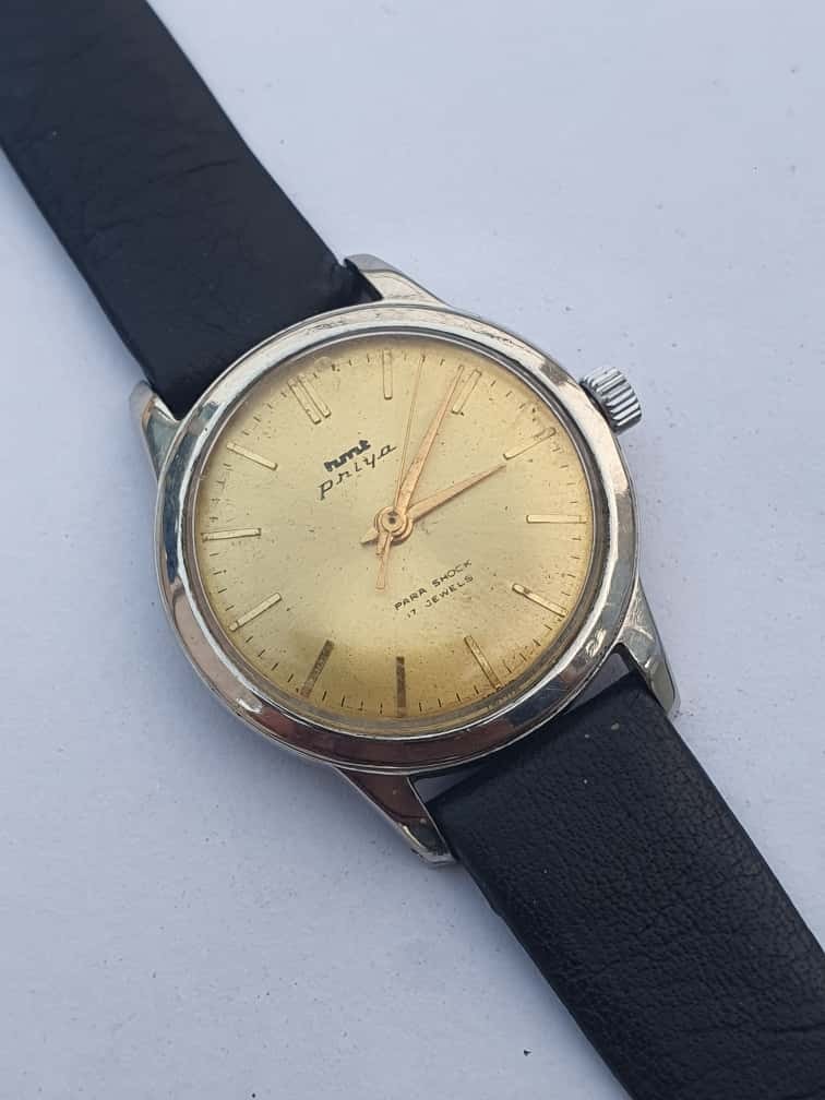 vintage hmt Priya 90s Para shock 17j Golden Dial Stainless Steel