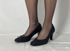 SALVATORE FERRAGAMO women s Suede Pumps With A Bow Detail In Black Size.6 EX.CON