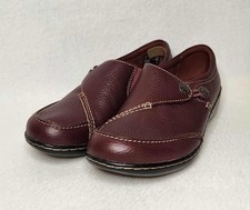 Clarks Bendables Women's Ashland Lane Q Slip-On Loafer Burgundy Wine Size 6W