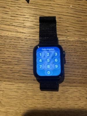 Apple Watch Series 6 40mm Nike mit Milanaise Band