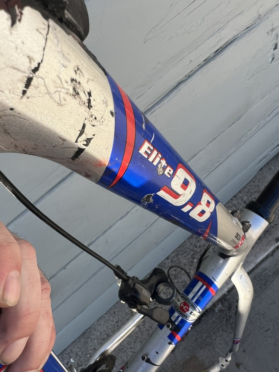 Trek Elite 9.8 Carbon Large Hardtail Vintage Mountain Bike Bicycle