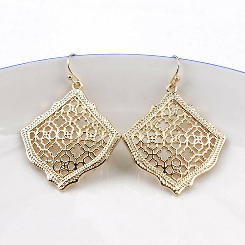 Orecchini Gancio Filigree Floreali Geometrici Openwork Aquilone Donna Moda Gioielli - Foto 20 di 23