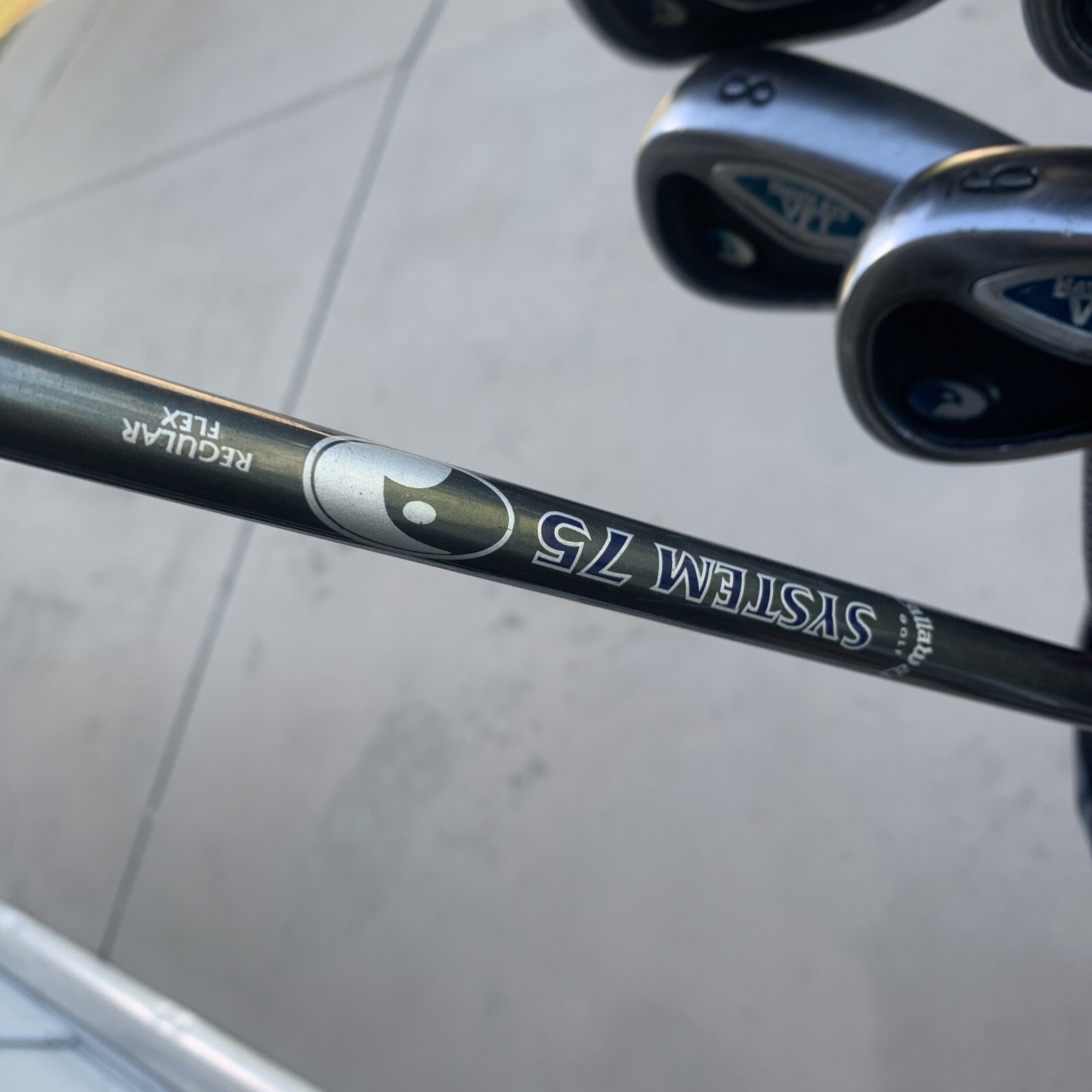 MENS CALLAWAY Complete Golf Club Set RH Woods Irons Putter NEW GRIPS