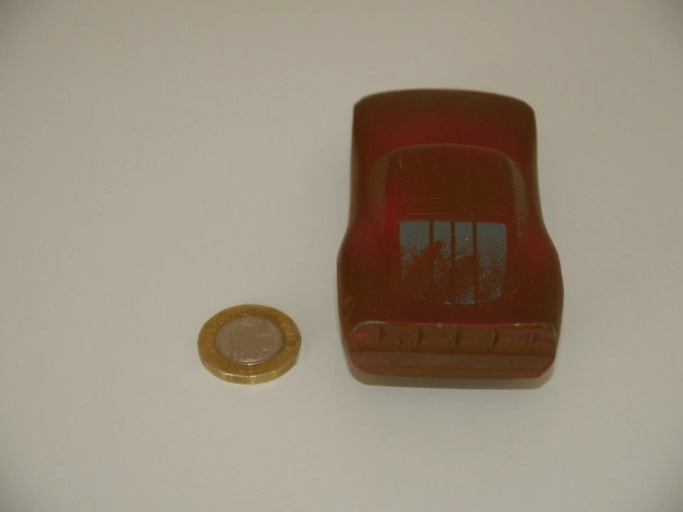 Disney Pixar Cars McQueen como Chester Whipplefilter fundido a presión escala 1:43 _B33 Foto 4 de 4